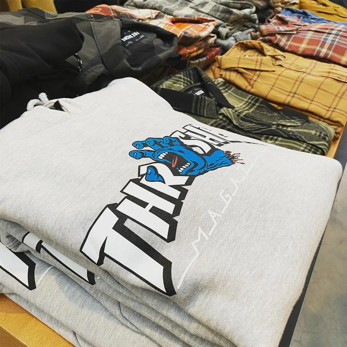 Vêtements en vente chez Mega Fun House
